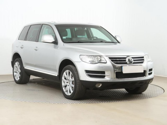 Volkswagen Touareg  3.0 TDI 