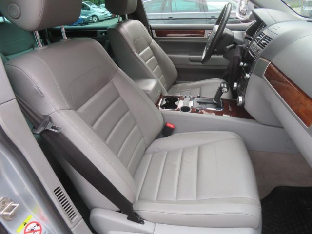 Volkswagen Touareg  3.0 TDI 