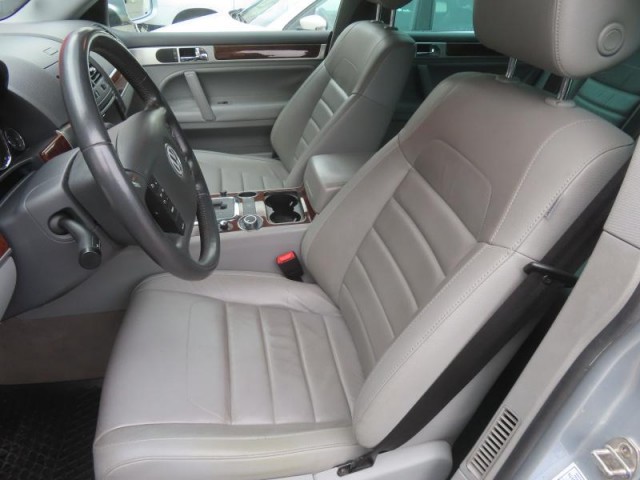 Volkswagen Touareg  3.0 TDI 
