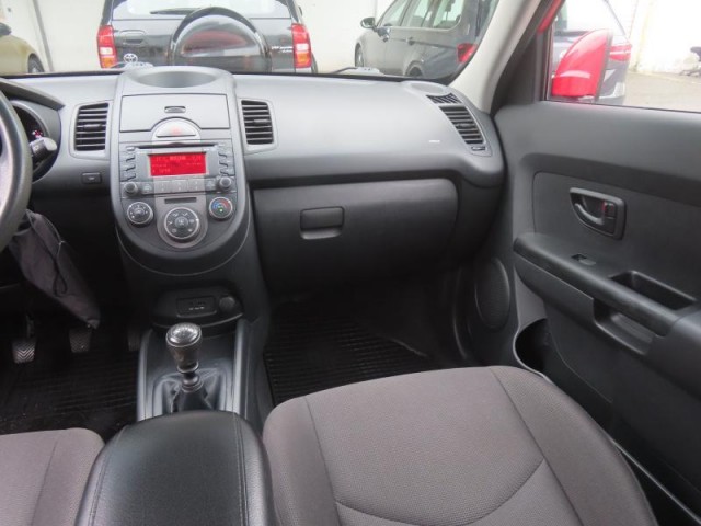 Kia Soul  1.6 CVVT 