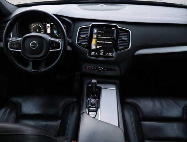 Volvo XC90  B5 AWD Polestar R-Design