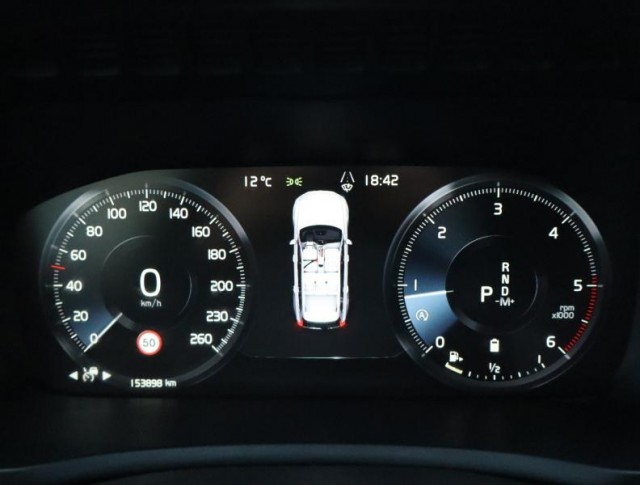 Volvo XC90  B5 AWD Polestar R-Design