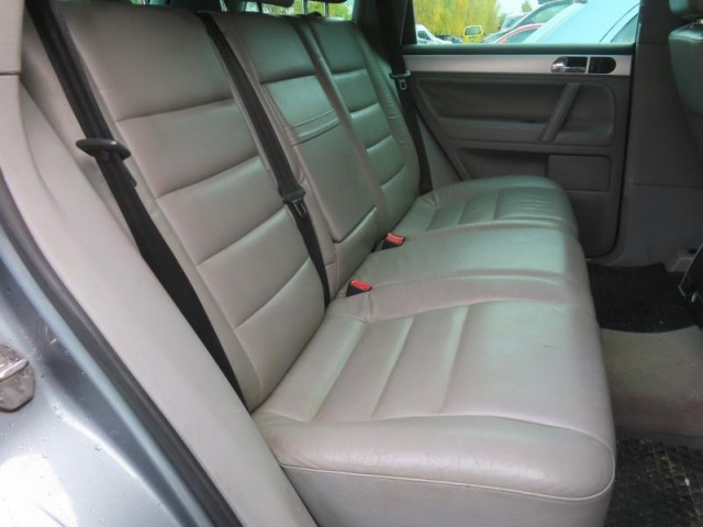 Volkswagen Touareg  2.5 R5 TDI 