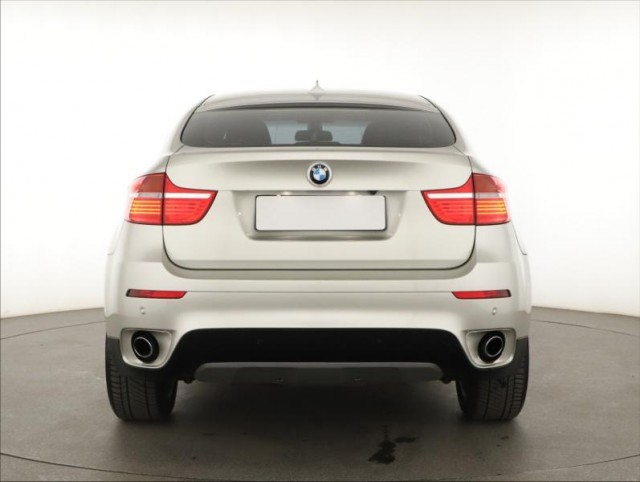 BMW X6  xDrive40d 