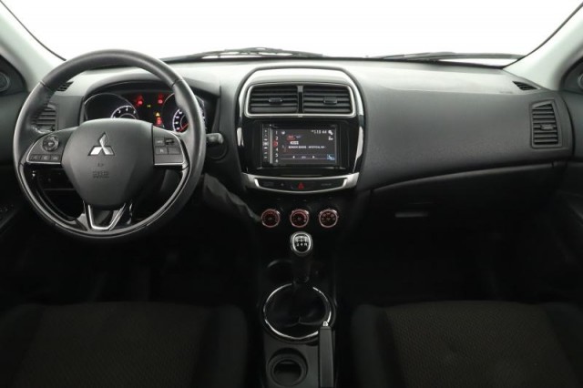 Mitsubishi ASX  1.6 MIVEC 