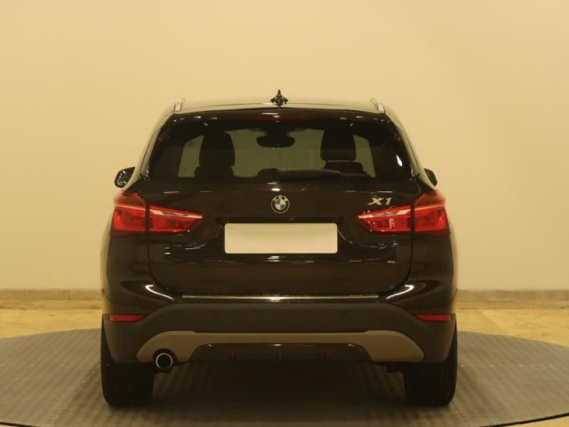BMW X1  sDrive18d 