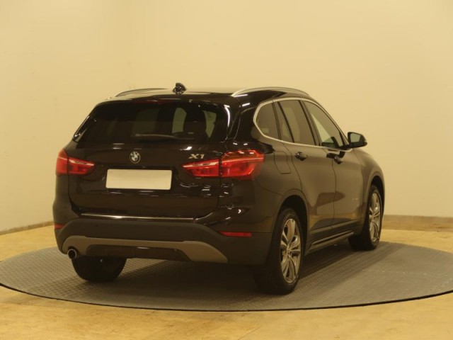 BMW X1  sDrive18d 