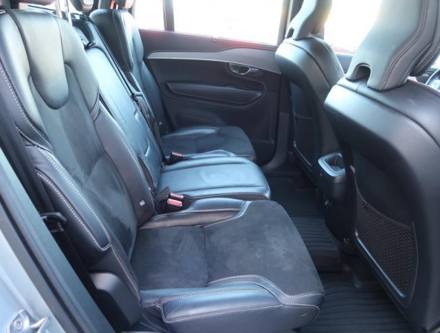 Volvo XC90  D5 AWD R-Design