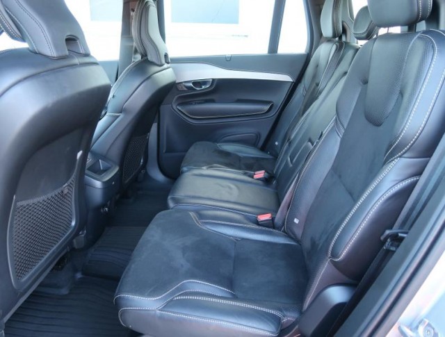 Volvo XC90  D5 AWD R-Design