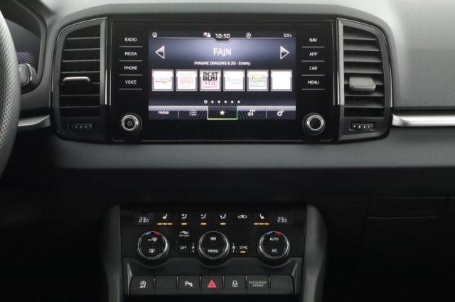 Škoda Karoq  1.5 TSI Drive