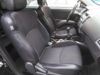 Mitsubishi Outlander  2.4 MIVEC 