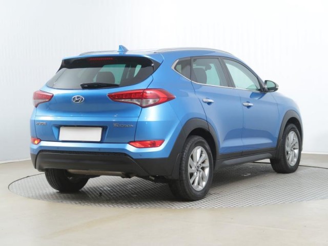 Hyundai Tucson  1.7 CRDi 