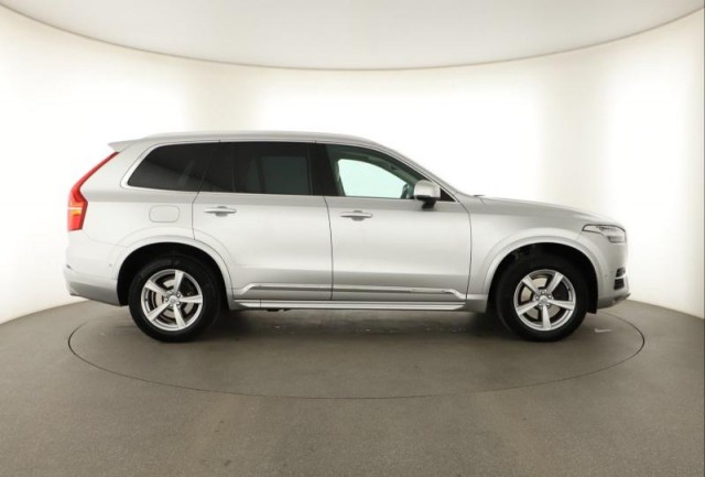Volvo XC90  D5 AWD 