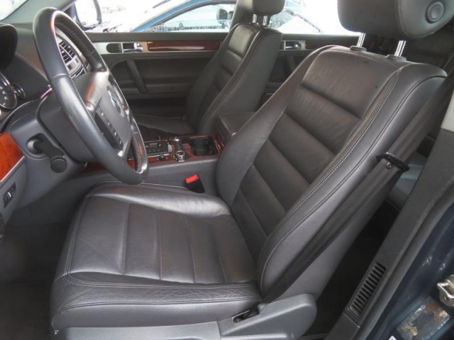 Volkswagen Touareg  3.0 V6 TDI 