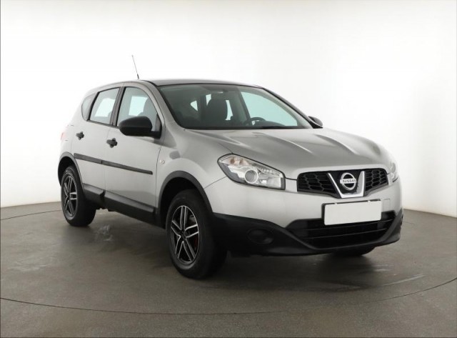 Nissan Qashqai  1.6 