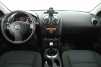 Nissan Qashqai  1.6 