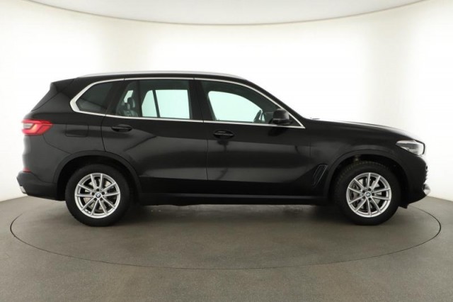 BMW X5  xDrive40i 