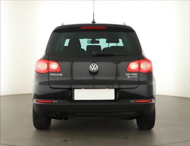 Volkswagen Tiguan  2.0 TDI 
