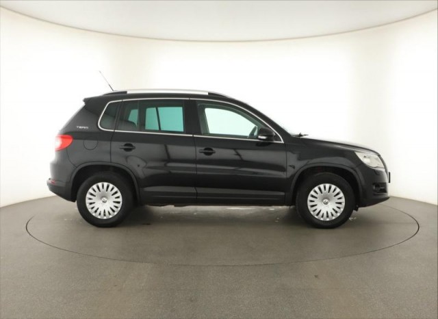 Volkswagen Tiguan  2.0 TDI 