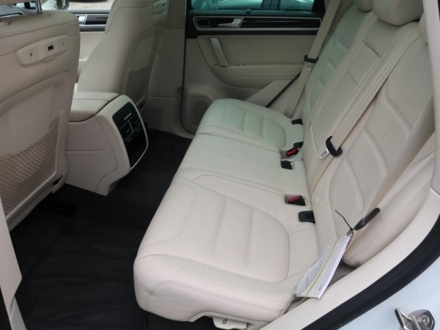 Volkswagen Touareg  3.0 TDI 