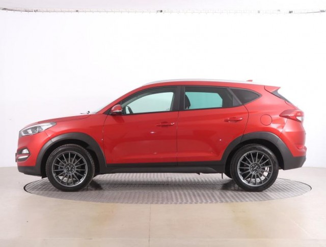 Hyundai Tucson  1.7 CRDi 