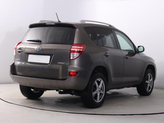 Toyota RAV 4  2.2 D-4D 