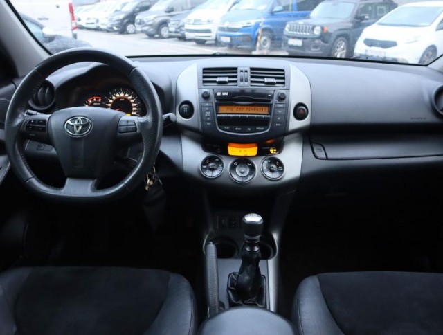 Toyota RAV 4  2.2 D-4D 