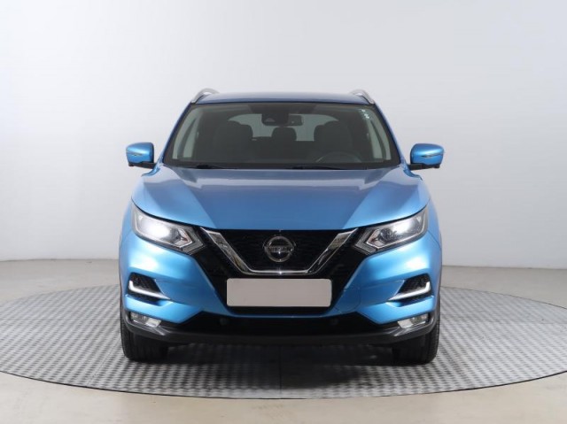 Nissan Qashqai  1.3 DIG-T N-Connecta