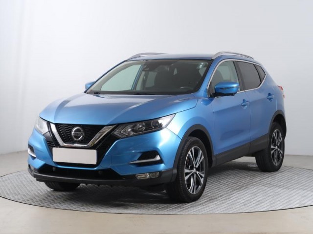 Nissan Qashqai  1.3 DIG-T N-Connecta