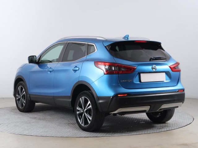 Nissan Qashqai  1.3 DIG-T N-Connecta