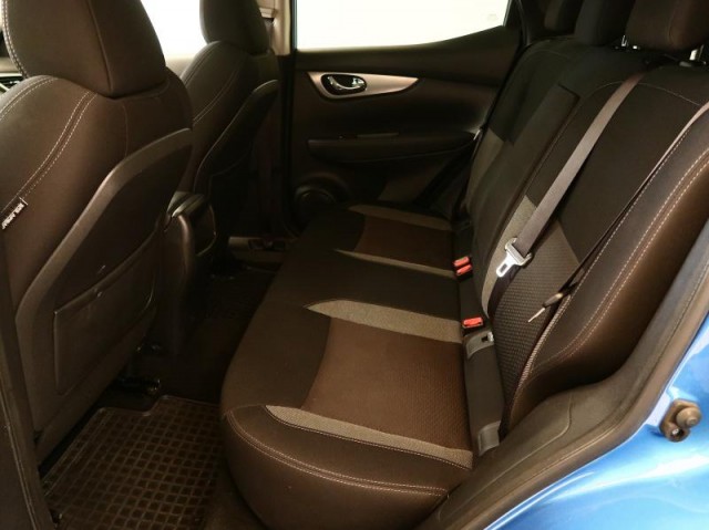 Nissan Qashqai  1.3 DIG-T N-Connecta