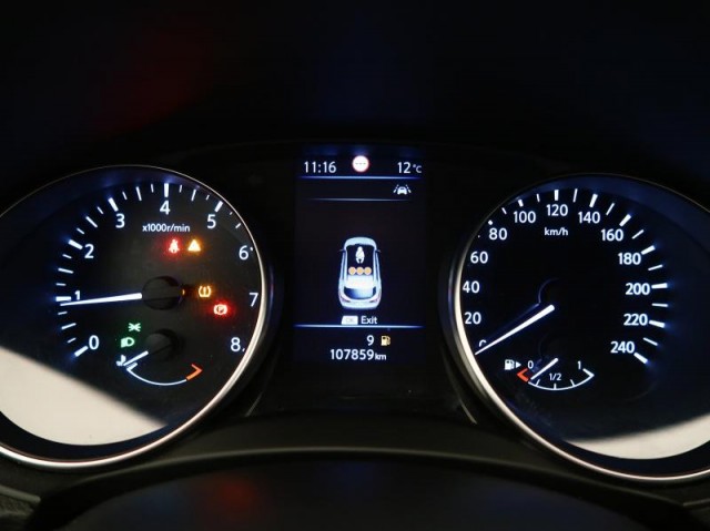 Nissan Qashqai  1.3 DIG-T N-Connecta