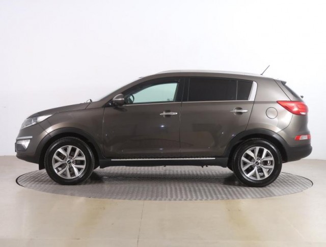 Kia Sportage  2.0 CRDi 