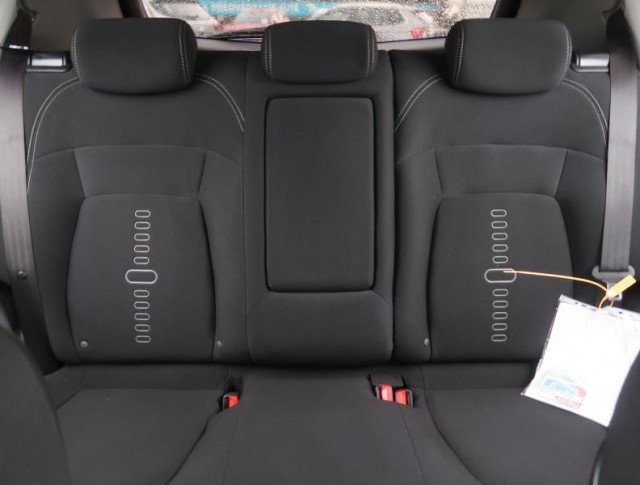 Kia Sportage  2.0 CRDi 