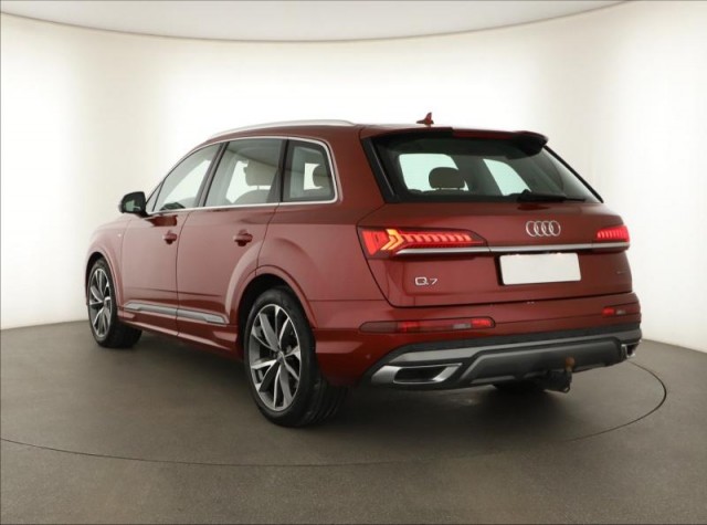 Audi Q7  50 TDI .