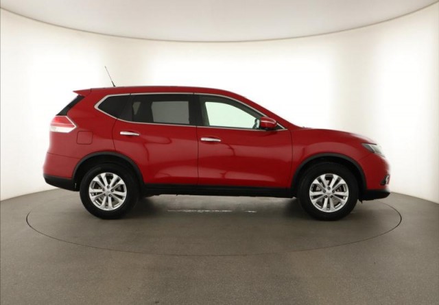 Nissan X-Trail  1.6 DIG-T 