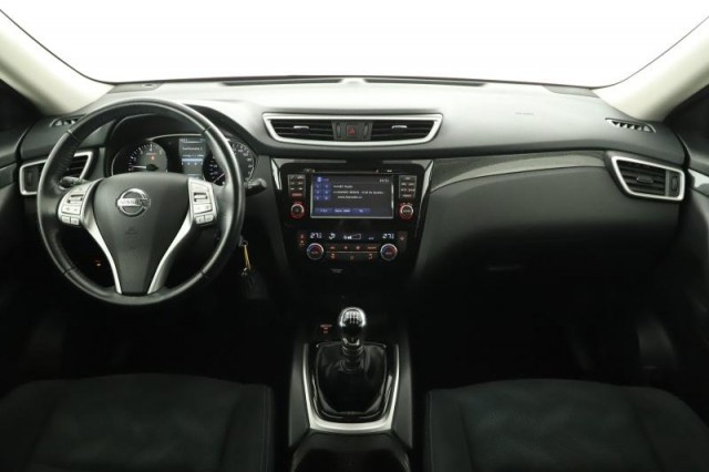 Nissan X-Trail  1.6 DIG-T 