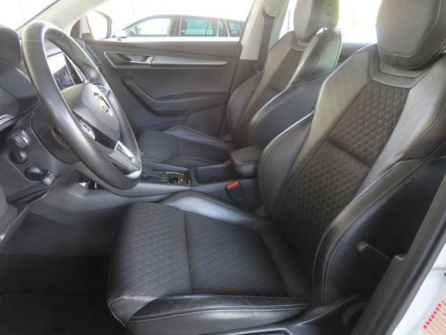 Škoda Karoq  1.5 TSI 