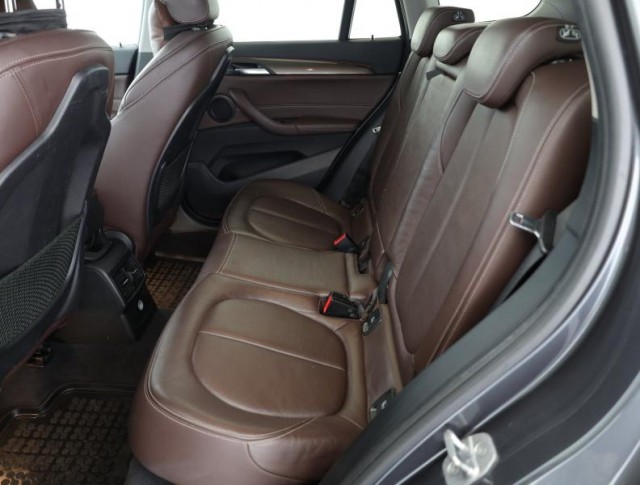 BMW X1  sDrive20d 