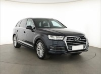 Audi Q7  3.0 TDI S-Line