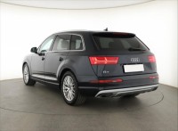 Audi Q7  3.0 TDI S-Line