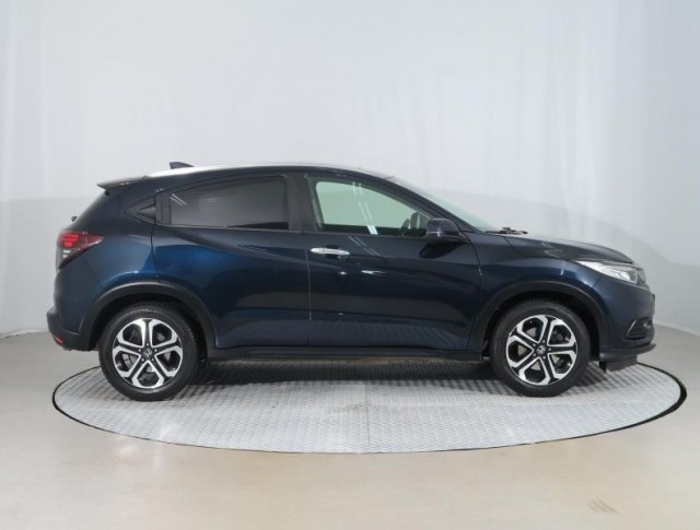 Honda HR-V  1.5 i-VTEC 