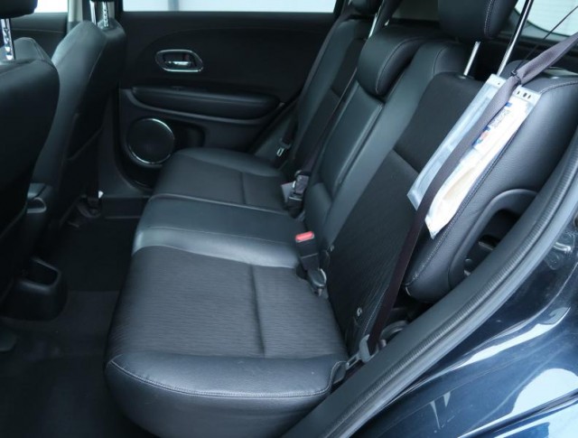 Honda HR-V  1.5 i-VTEC 