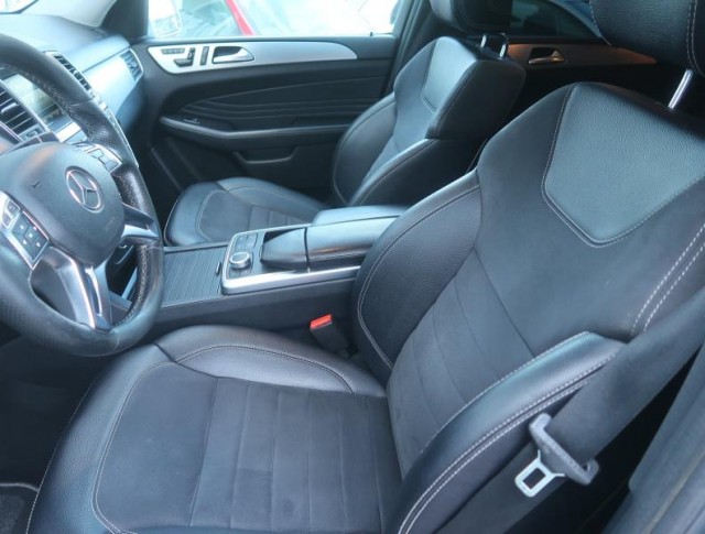 Mercedes-Benz ML  ML 350 BlueTEC Designo