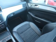 Mercedes-Benz ML  ML 350 BlueTEC Designo