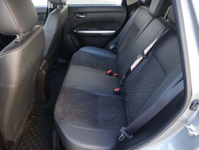 Suzuki Vitara  1.4 BoosterJet GLX