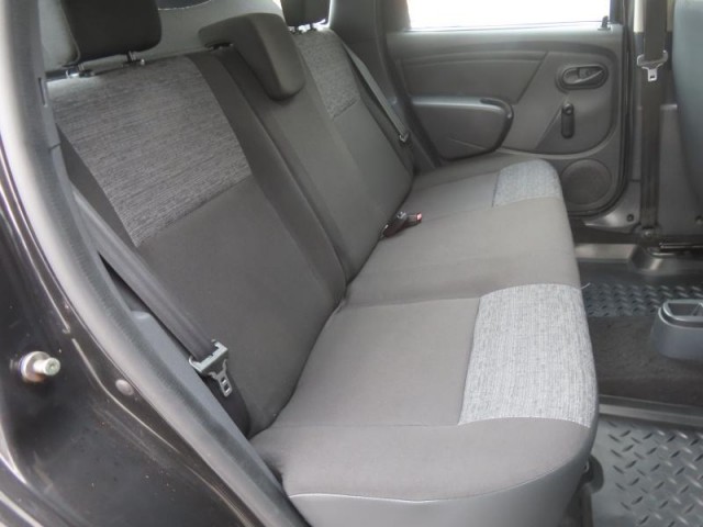 Dacia Duster  1.6 16V 