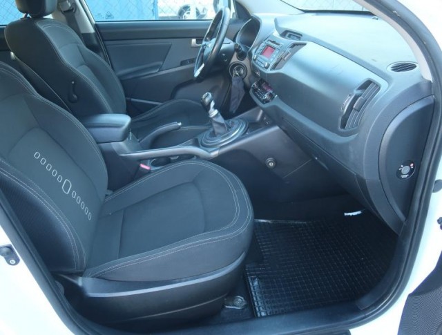 Kia Sportage  1.7 CRDi 