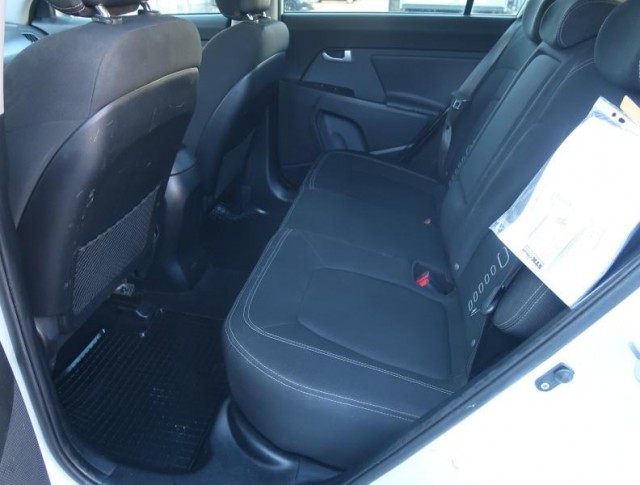 Kia Sportage  1.7 CRDi 