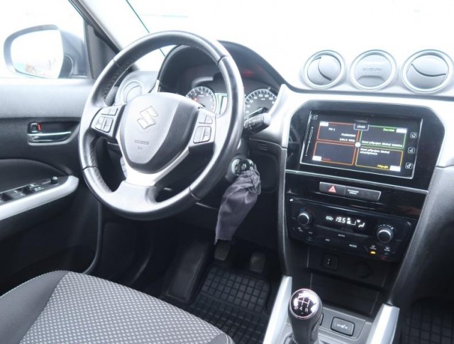 Suzuki Vitara  1.6 VVT 